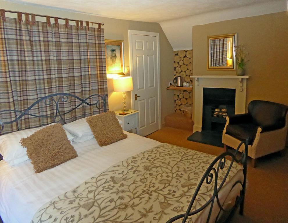 Hotel Hambro Arms Milton Abbas Habitación foto