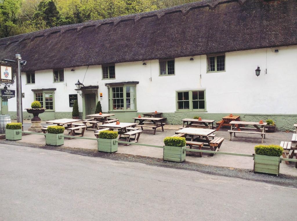 Hotel Hambro Arms Milton Abbas Exterior foto